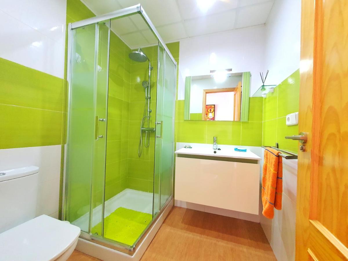 Amplia Terraza Con Piscina, Garaje Y Aire Acondicionado - By Aloha Palma Apartment